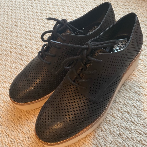 NW Vince Camuto Oxford Loafers - Picture 6 of 8